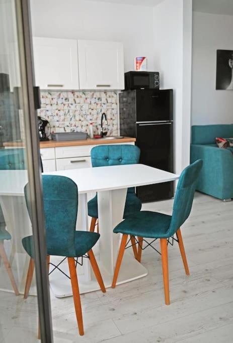 7A Dream Apartment 7A Si Parcare Орадеа Екстериор снимка